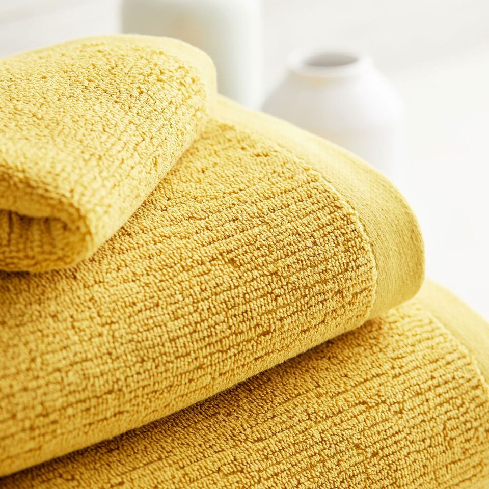 Organic Textured Starter Bath Towel Set West Elm UK